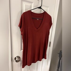 Merona Women's Short Sleeve V-Neck Top - Deep Red